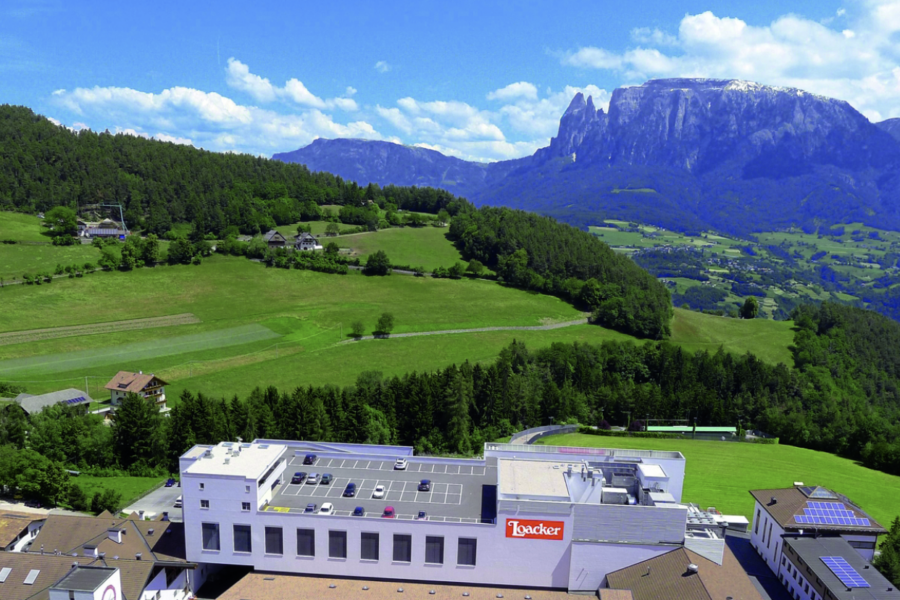 Dalle Dolomiti al mondo, senza perdere i propri valori: la storia di Loacker LOACKER e1777890627809